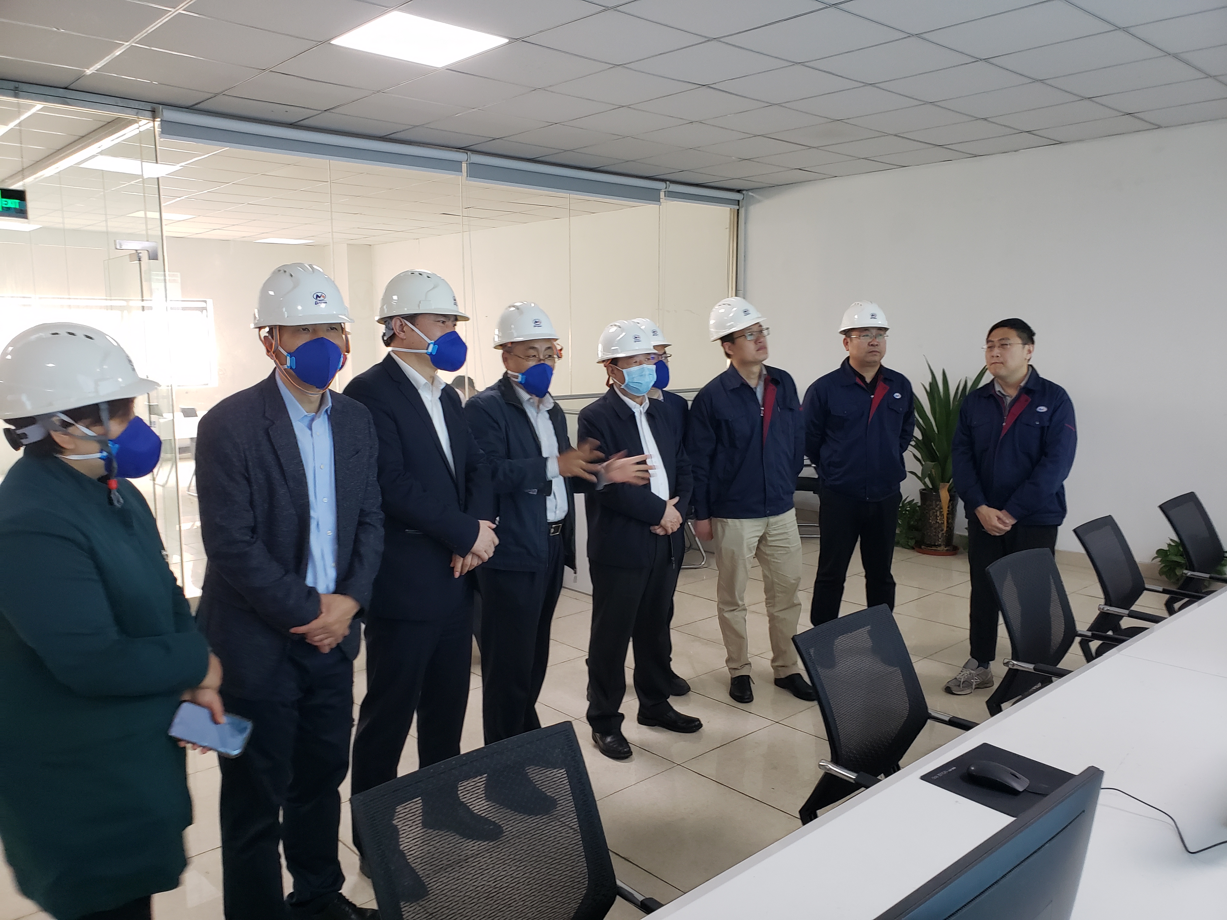 有研集團副總經理王臣、副總經理王興權赴有研合肥調研